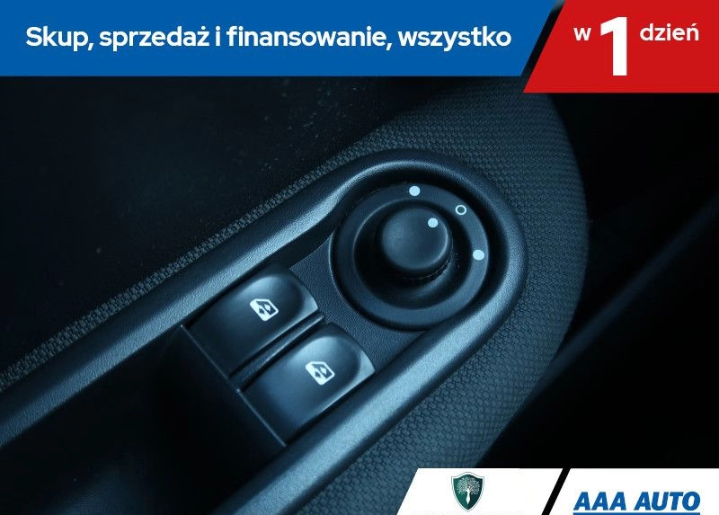 Renault Clio cena 12000 przebieg: 150786, rok produkcji 2009 z Czeladź małe 211